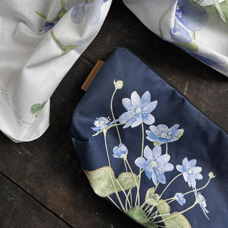 COSMETIC BAG - Blue anemone (with base)