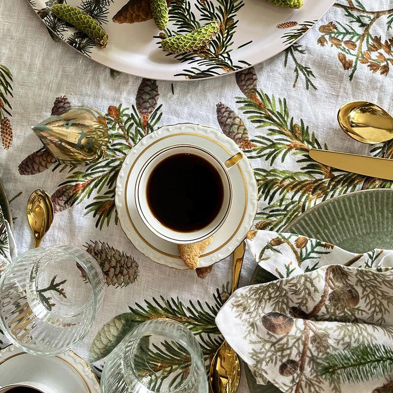 Tablecloth - Pine trees 145 x 220 cm